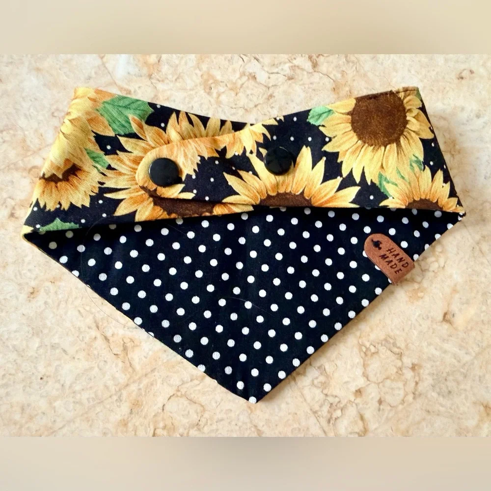 Sunflower Print Cat or Dog Bandana- Reversible!